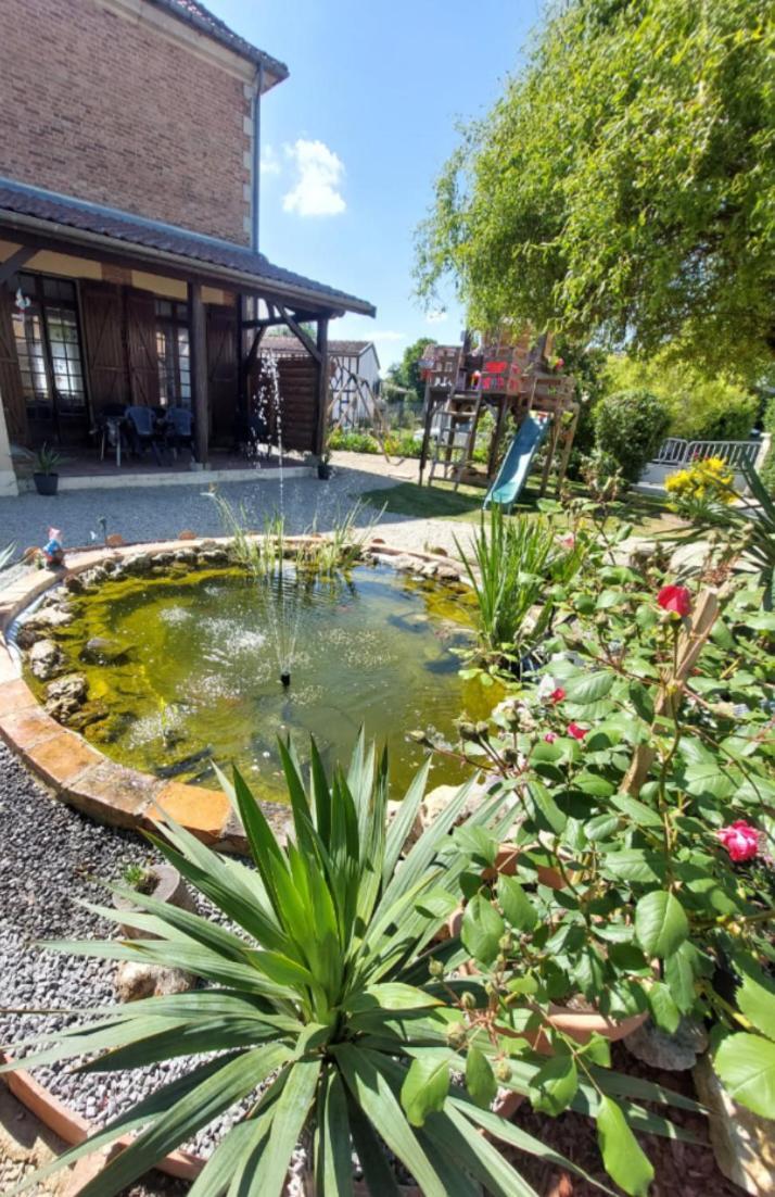 Chez Marie Hotel Drosnay Eksteriør billede